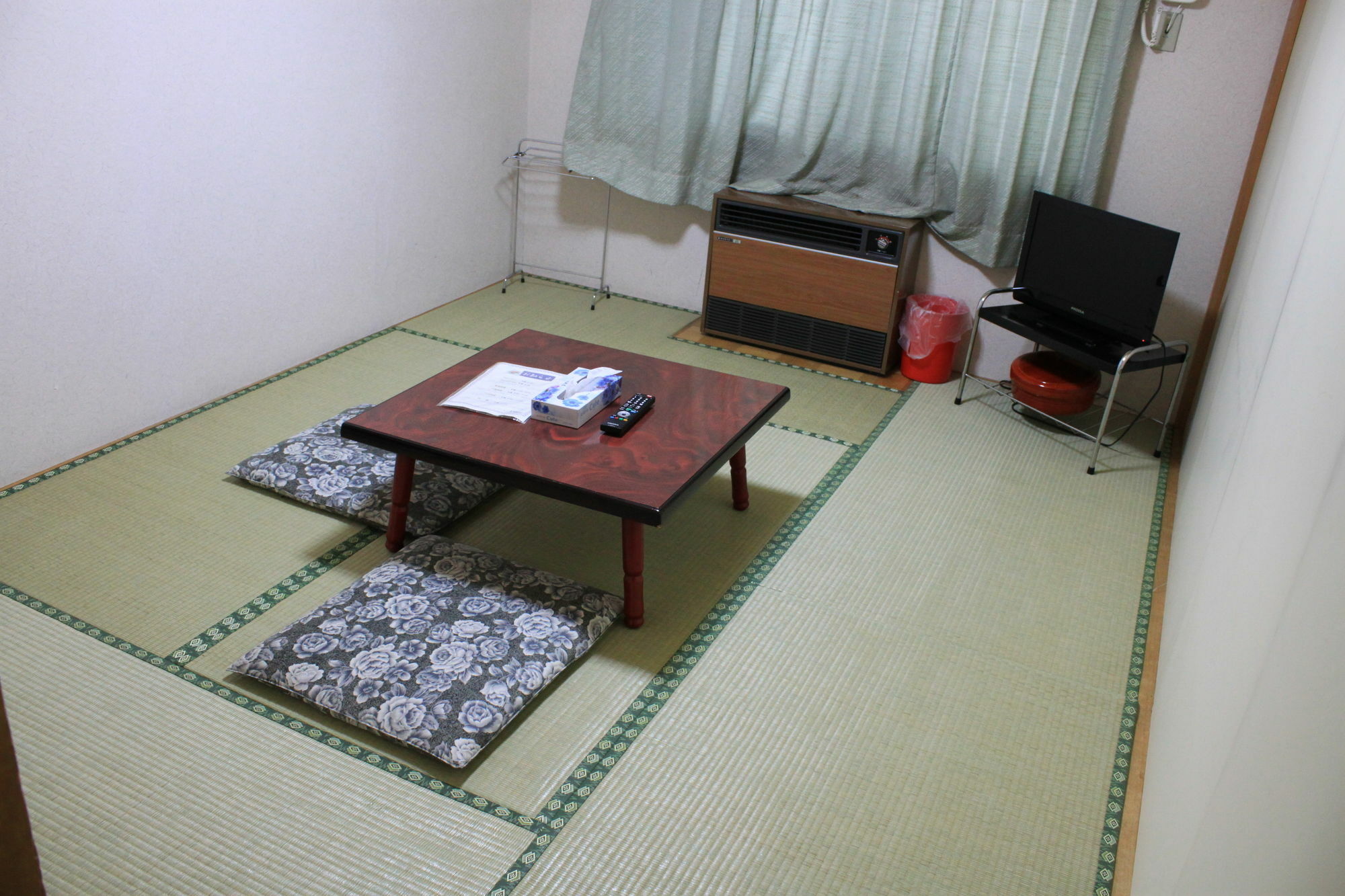 New Hakuginso Hotel Furano Exterior photo